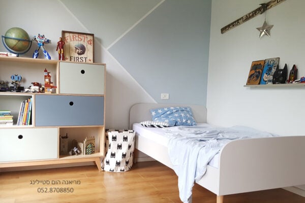 חדר ילדים בצבעוניות עדינות עיצוב : מריאנה הום סטיילינג
